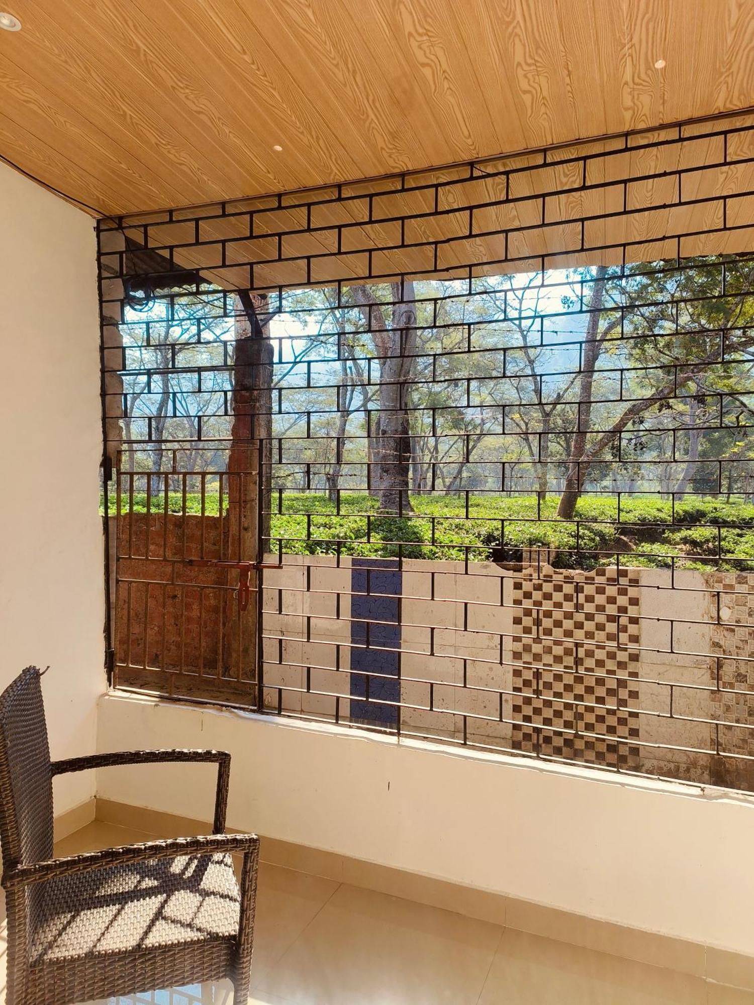 सहारा Eco Village *