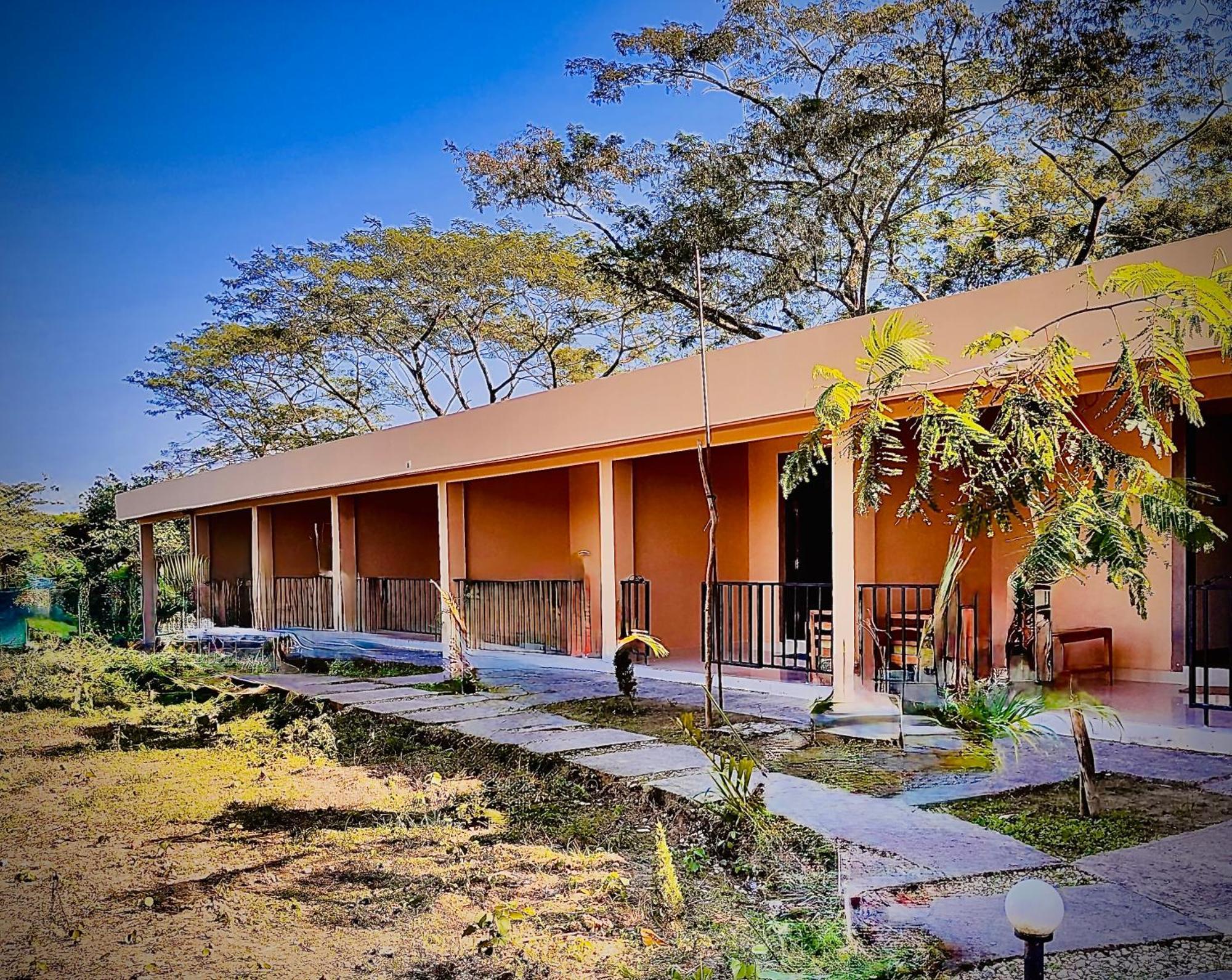Eco Village सहारा Kaziranga