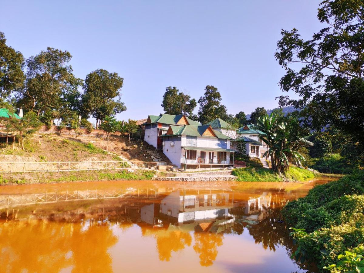 Eco Village Resort